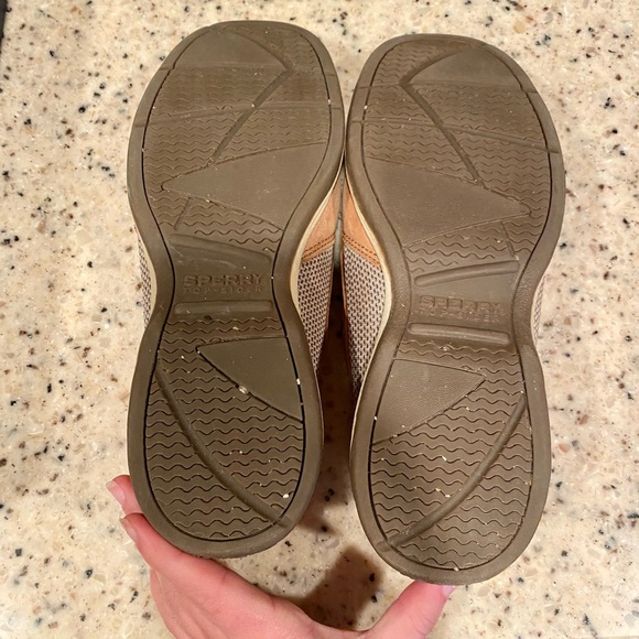 EUC Sperry shoes - Picture 4 of 7